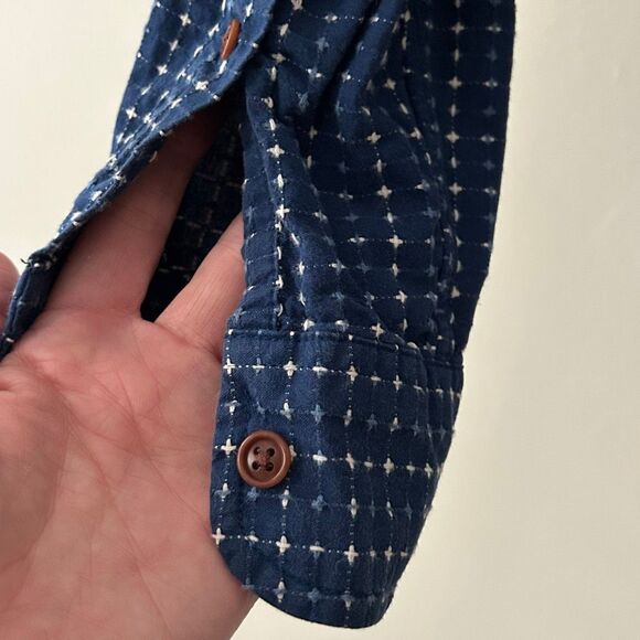 J. Crew Blue & White Button Down Textured Dress Shirt Size XS/S Slim Fit - Picture 5 of 6